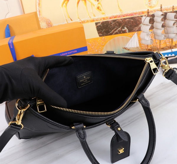 ルイヴィトンバッグ全体デザイン